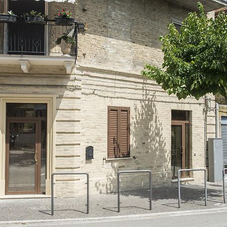 Ferienwohnung La Casa Di Tina Colonnella Zimmer foto