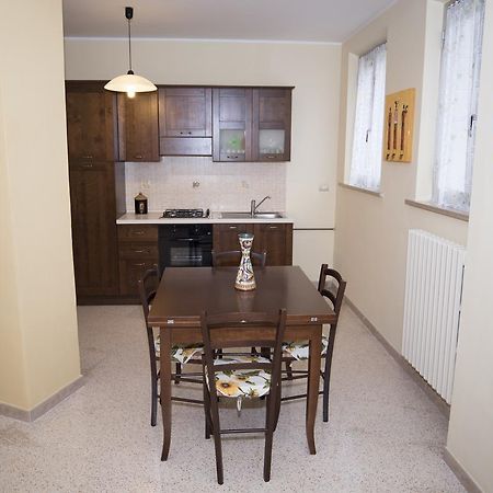 Ferienwohnung La Casa Di Tina Colonnella Zimmer foto