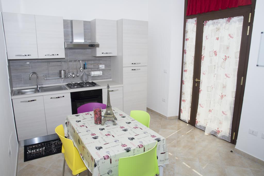 Ferienwohnung La Casa Di Tina Colonnella Zimmer foto