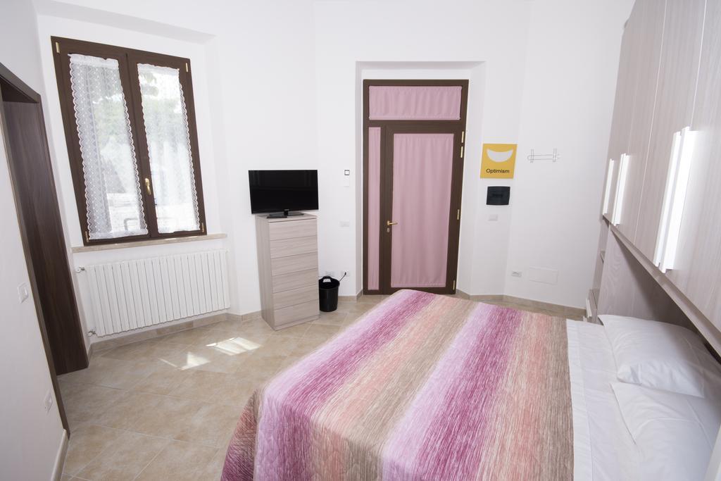 Ferienwohnung La Casa Di Tina Colonnella Zimmer foto