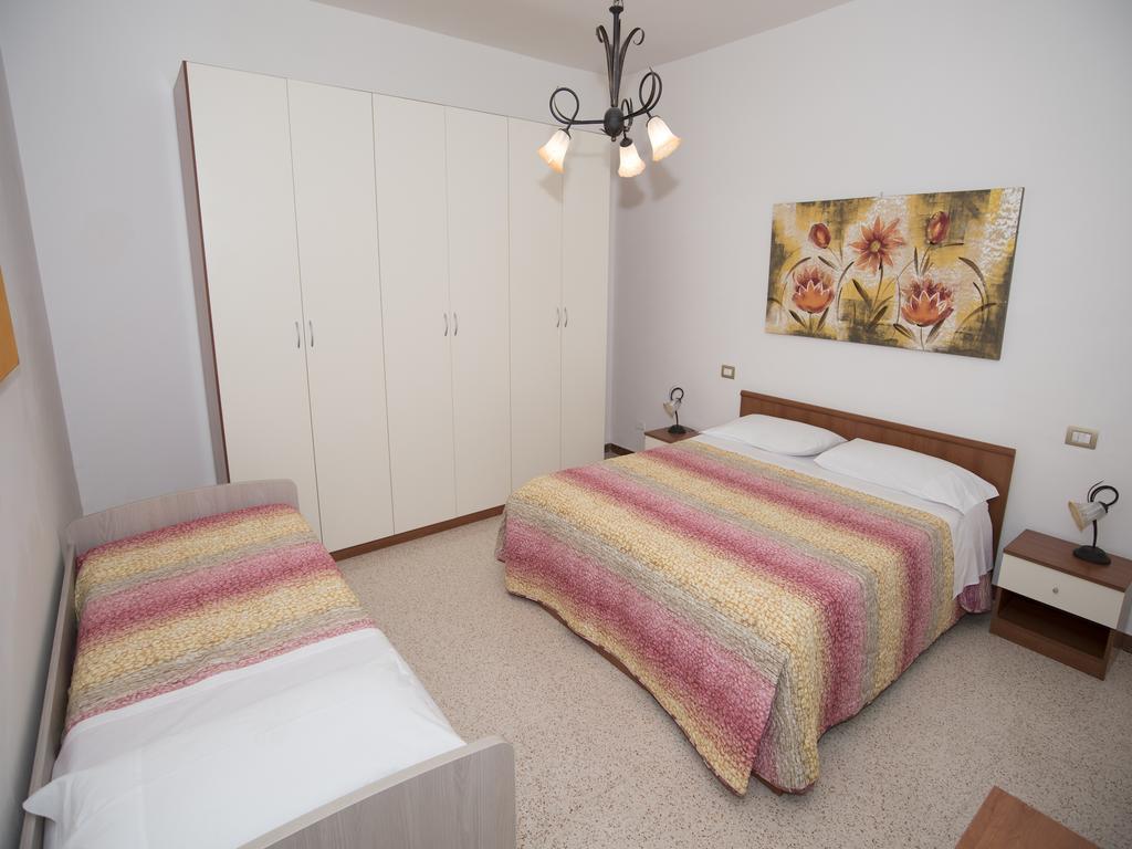 Ferienwohnung La Casa Di Tina Colonnella Zimmer foto