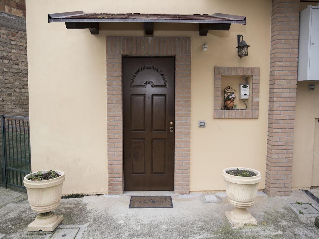 Ferienwohnung La Casa Di Tina Colonnella Zimmer foto